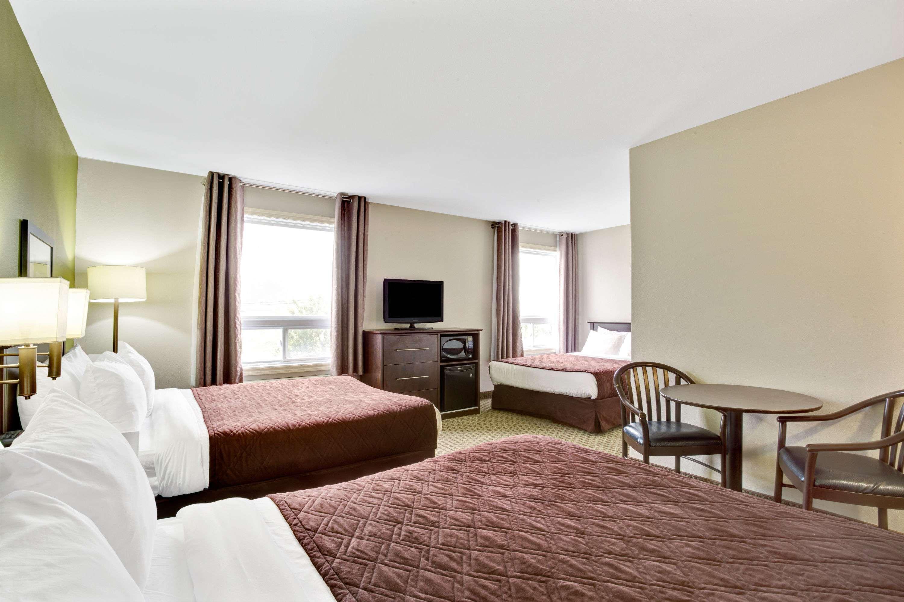 Super 8 By Wyndham St-Jerome Hotel Saint-Jerome Exterior foto