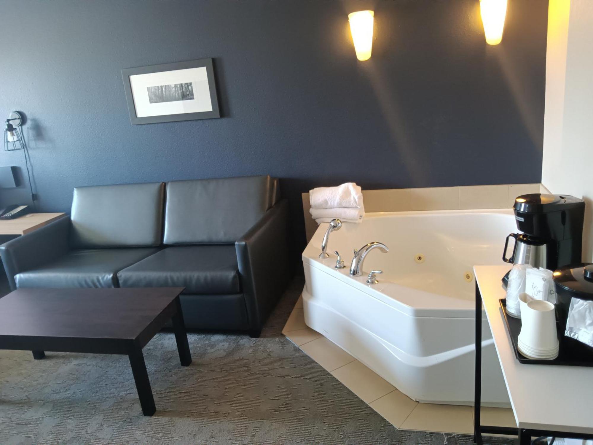 Super 8 By Wyndham St-Jerome Hotel Saint-Jerome Exterior foto