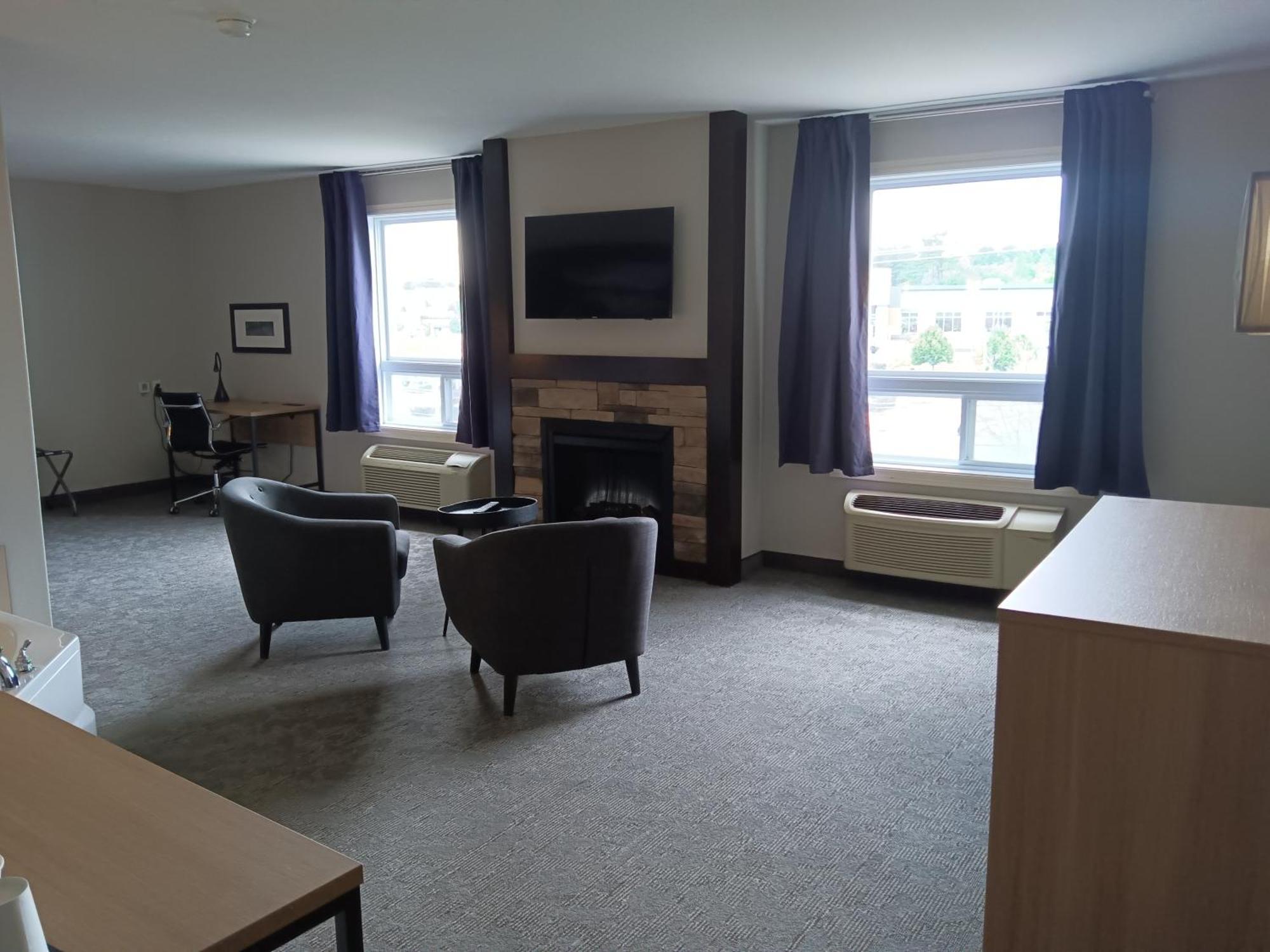 Super 8 By Wyndham St-Jerome Hotel Saint-Jerome Exterior foto