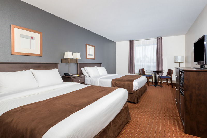 Super 8 By Wyndham St-Jerome Hotel Saint-Jerome Exterior foto